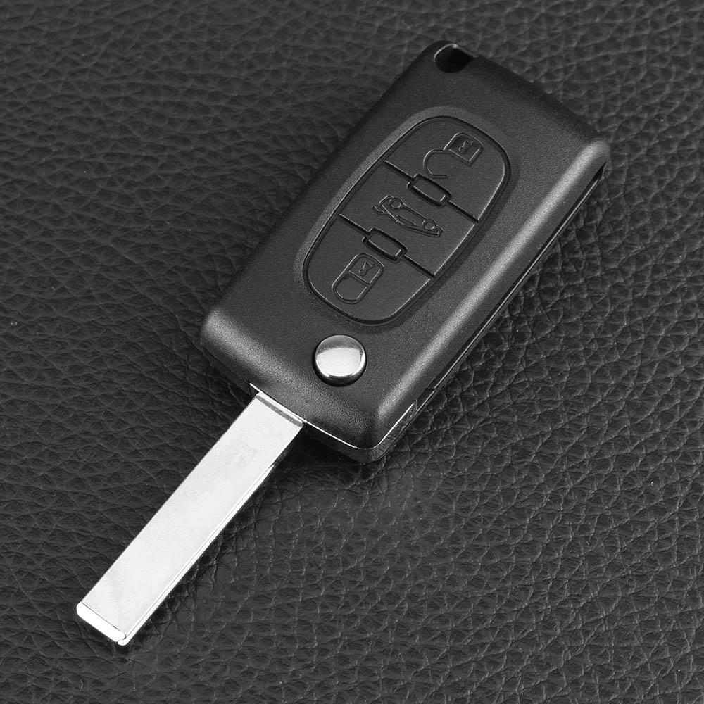 Выкидной корпус ключа на 3 кнопки Citroen C2 , C4 , C5 , C6 , C8 , Berlingo ( CE0523 без места под аккумулятор , лезвие HU83 , кнопка багажника ) 