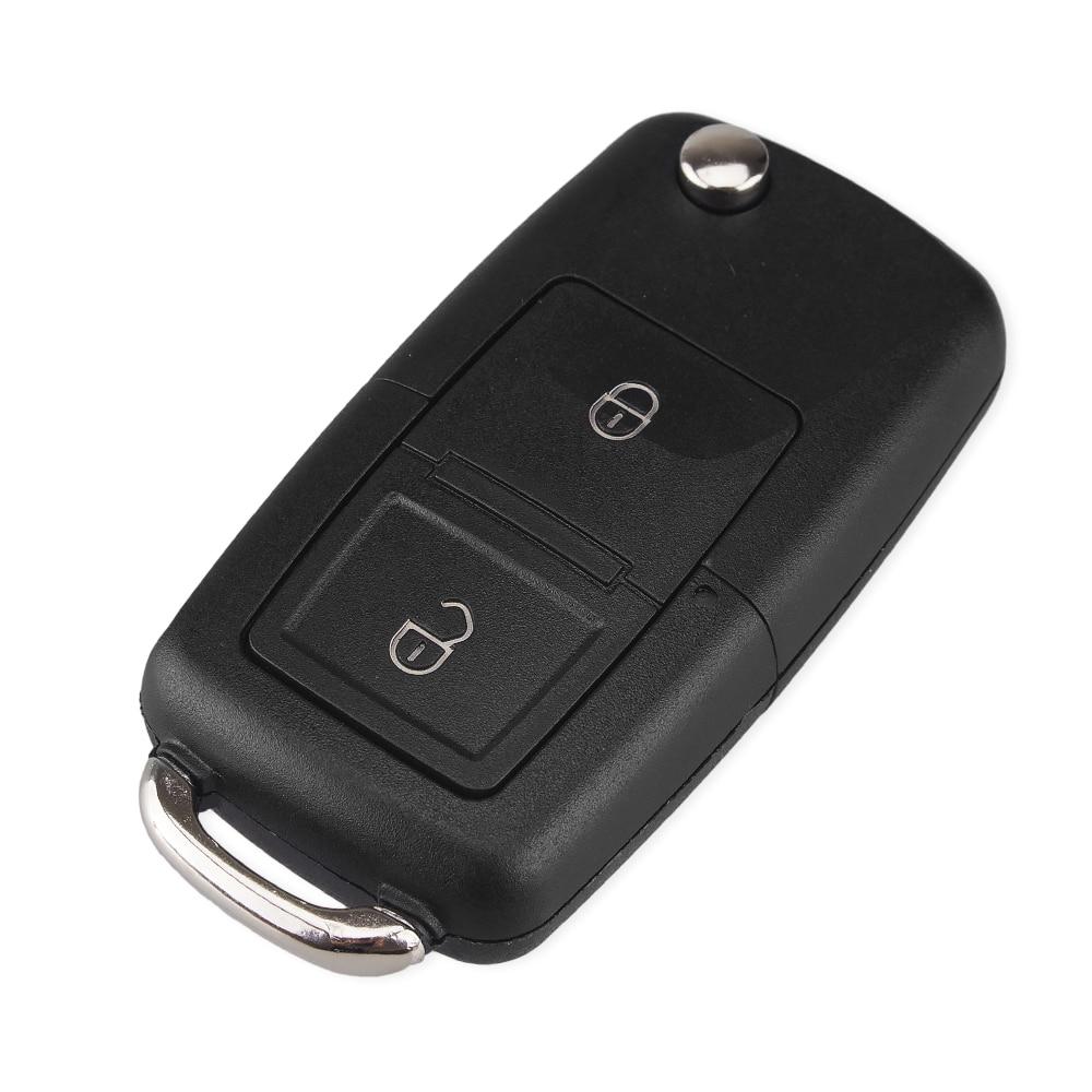 Выкидной корпус ключа на 2 кнопки Volkswagen Passat B5 , Passat B6 , Tiguan , Golf 4 , Golf 5 , New Beetle , Polo , Skoda Fabia , Superb , Roomster , Octavia Tour , Octavia A5 ( с местом под батарейку , лезвие HU66 , лампочка посредине ) 