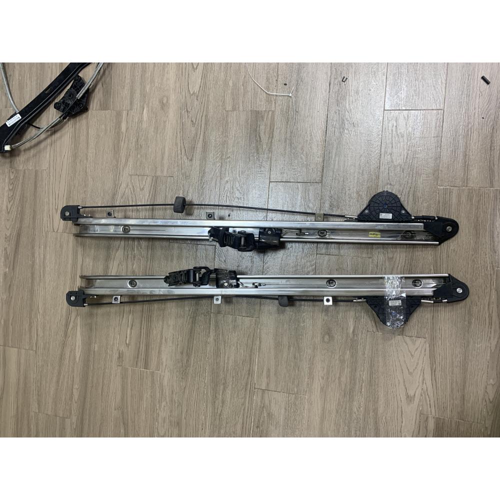 Ремонт механизма левой сдвижной боковой двери Volkswagen T5 Multivan / Caravelle 7E1843871, 7H1843872AB ( трос боковой двери T5 )