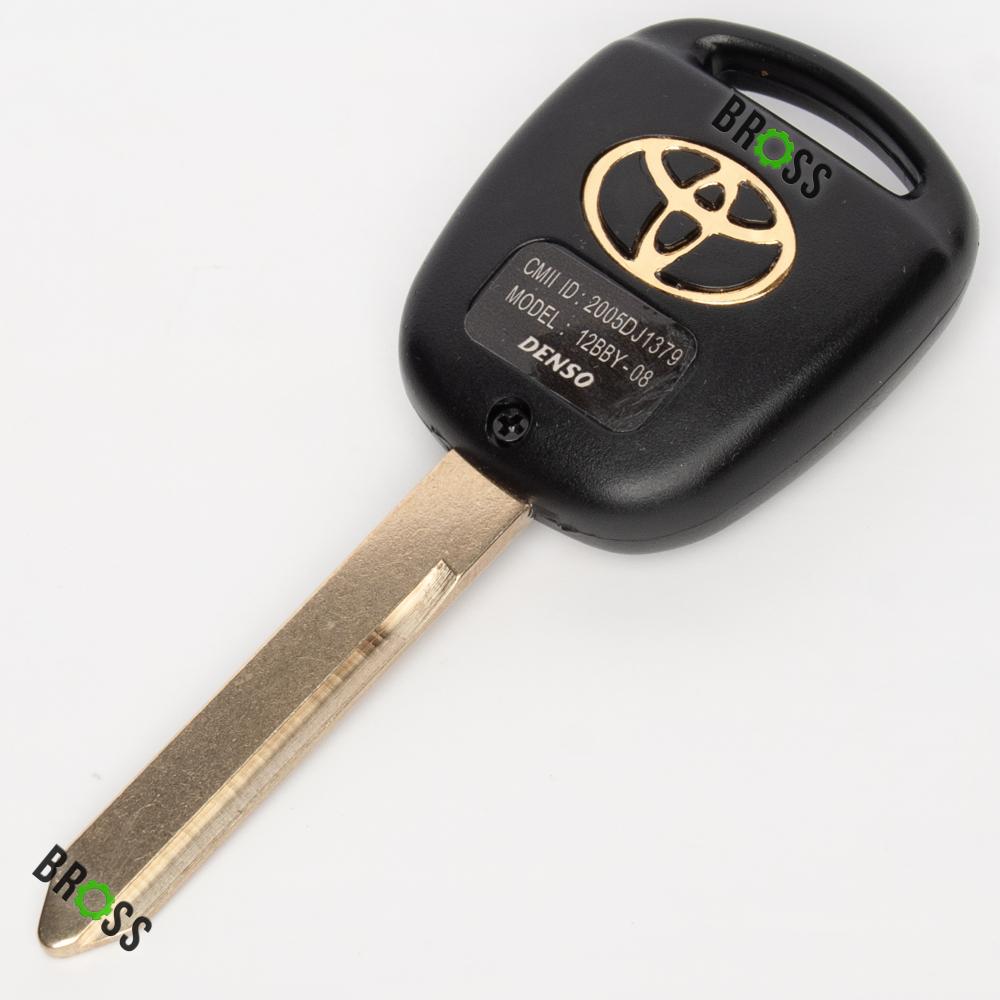 Корпус ключа на 3 кнопки Toyota Avensis , Corolla , RAV 4 , Camry 30 , Land Cruiser 100 ( J100 ) (лезвие TOY47)