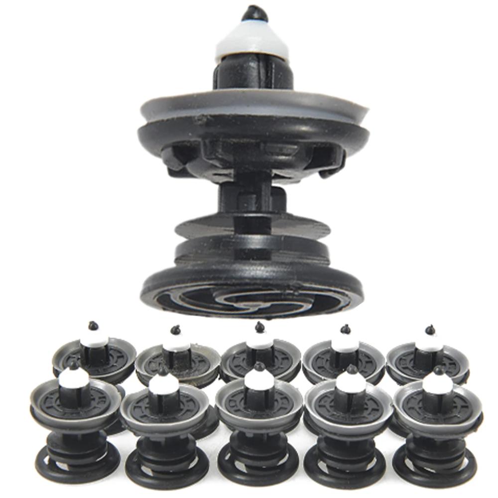 Клипса крепления обшивки карты двери VAG Volkswagen Caddy , Golf , Scirocco , Transporter T5 , Touareg , Polo , Passat , Audi A4 , A5 , Q5 , Q7 7L6868243 (Комплект 10 штук)