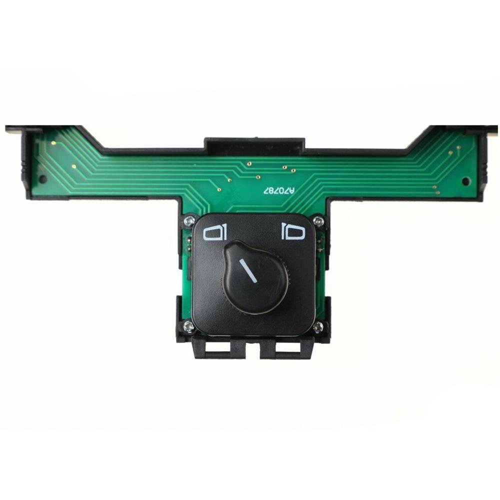 Блок управления, кнопки стеклоподъемника Mercedes Benz W202, S202, 2028208210, A2028208210