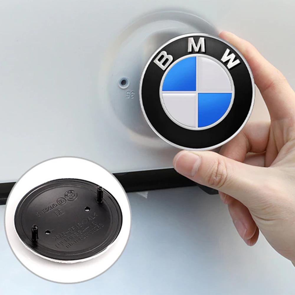 Эмблема логотип шильдик значок капота , багажника BMW E30 E32 E34 E36 E38 E39 E46 E60 E65 E66 E90 E91 E92 E93 X5 (E53 E70) X6 51148132375 ( синяя 82мм)